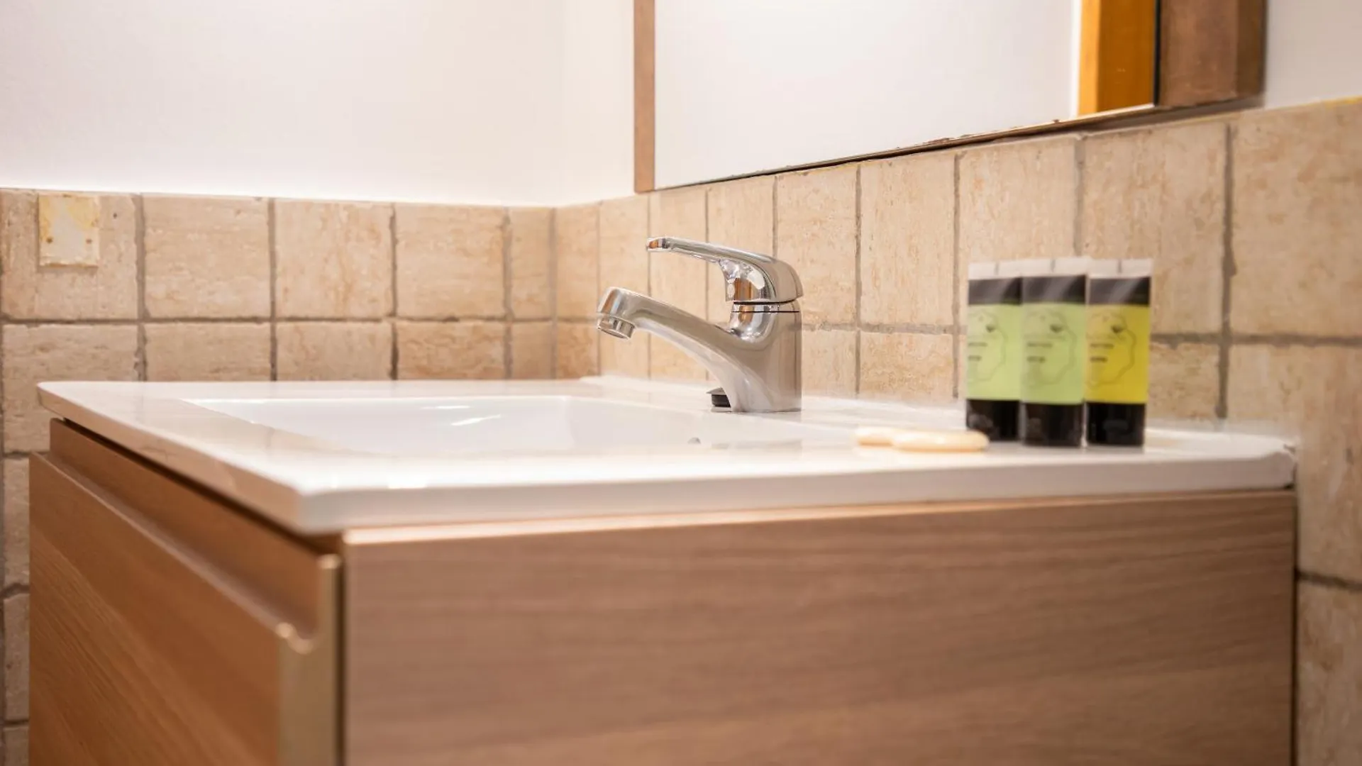 Apartamento Ifema - Renovado, Cerca Del Aeropuerto Y Feria Madrid 0*,